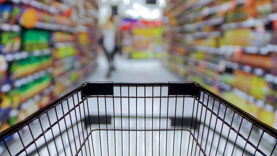 Mitä jos ostosten tekeminen olisi yhtä vaikeaa ruokakaupassa kuin verkossa?